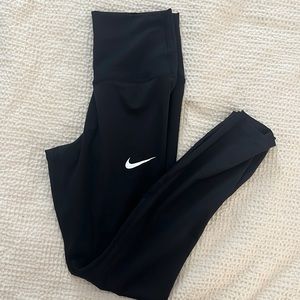 Women’s Nike dri-fit tight size small
